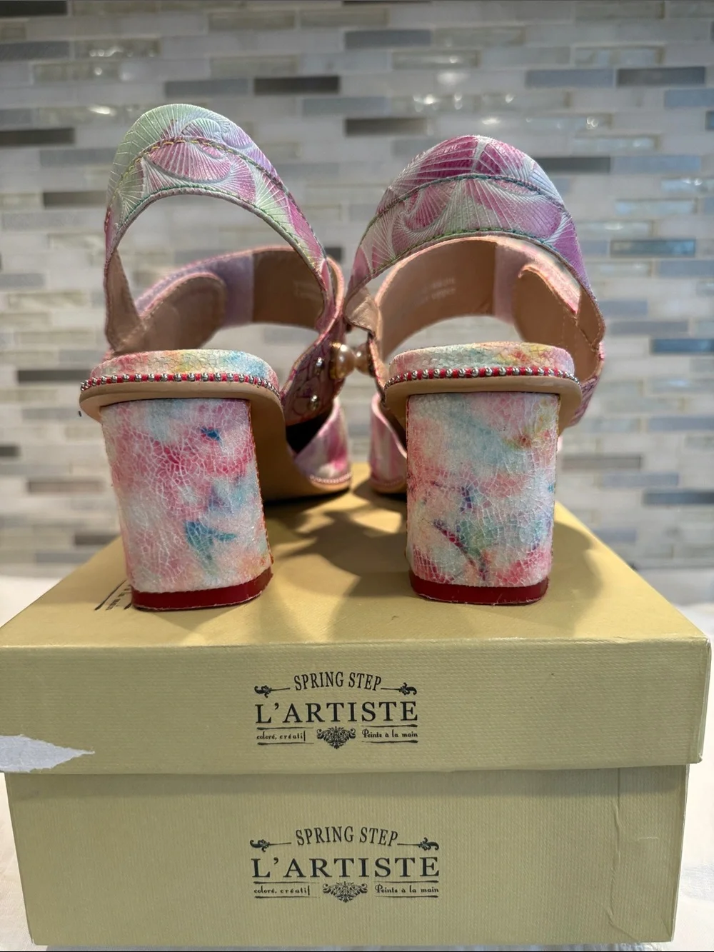 L'ATISTE Pastel Pink & Mint Pearl-Embellished Pointed Slingback Heels - Picture 4 of 6